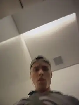 Eros lee online show from April 5, 10:07 pm