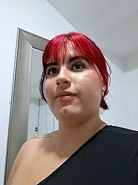 Katey Curvy01  online show from March 19, 11:14 am