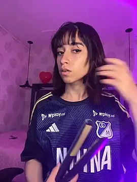 alahia pink online show from February 25, 4:00 am