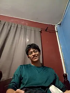 Snapshot of Matt_BBC chatting on April 4, 2:32 am Matt BBC online show from April 4, 2:32 am