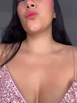 Snapshot of Mia__Starxxx chatting on April 22, 10:44 pm Mia Starxxx online show from April 22, 10:44 pm