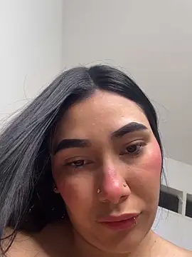 Snapshot of Mia__Starxxx chatting on May 4, 9:33 pm Mia Starxxx online show from May 4, 9:33 pm