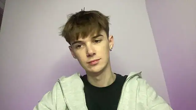 YourMilkyGuy online show from February 14, 8:38 pm