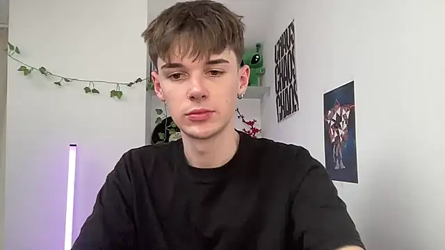 YourMilkyGuy online show from May 15, 2:13 pm