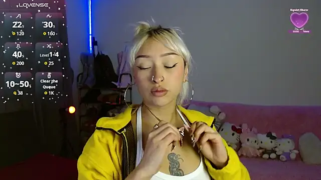 Snapshot of _AbbyIce chatting on February 23, 1:03 am AbbyIce online show from February 23, 1:03 am