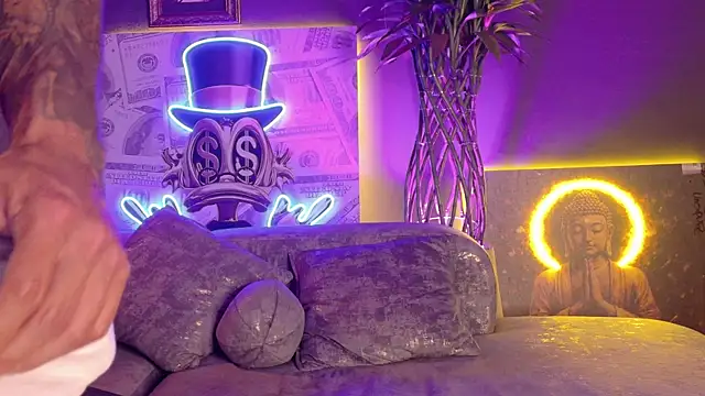 Seth Vega  online show from March 25, 7:42 pm