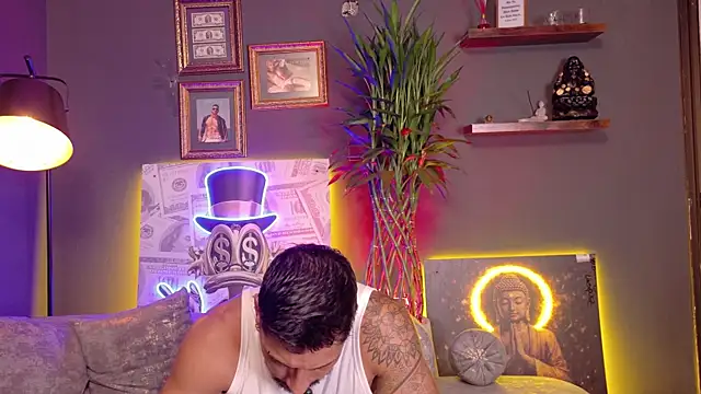 Seth Vega  online show from April 4, 8:17 pm