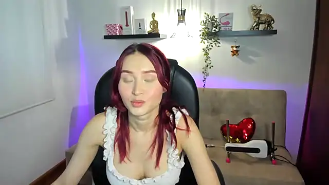 naomy stanley online show from July 31, 11:48 pm