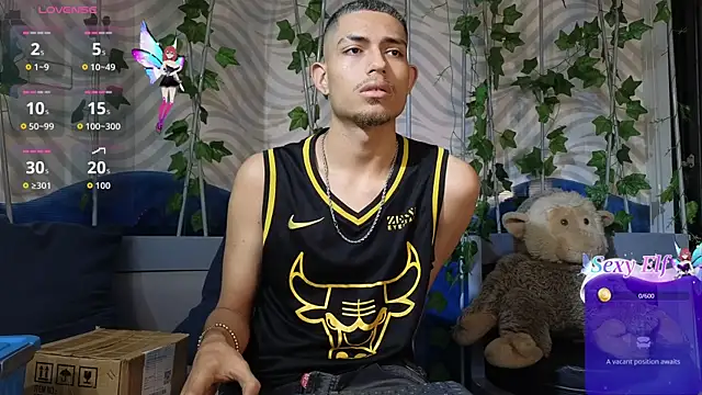 ItsZairen online show from June 5, 4:30 am