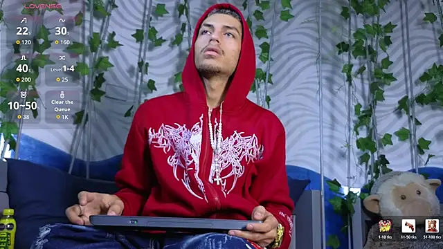 ItsZairen online show from June 13, 3:48 am