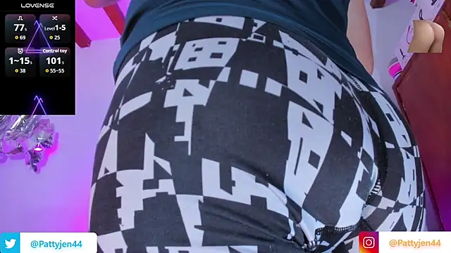 pattyjenkinss online show from June 30, 10:55 pm