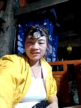 Nhoccon90 online show from February 21, 2:07 pm