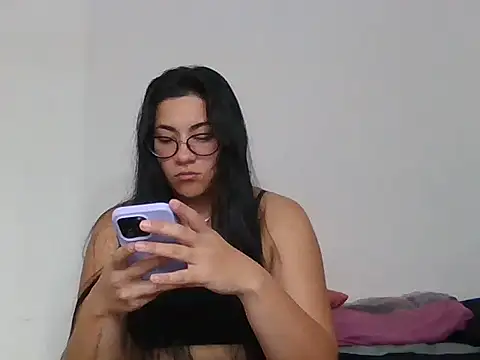 Agusgold22 online show from March 28, 5:01 pm