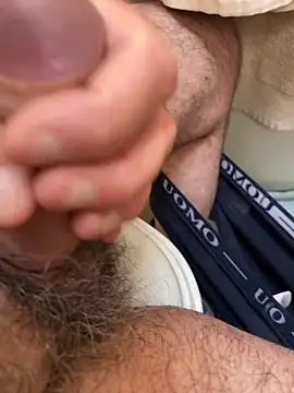 Snapshot of stallone_italiano_62 chatting on March 6, 9:06 am stallone italiano 62 online show from March 6, 9:06 am