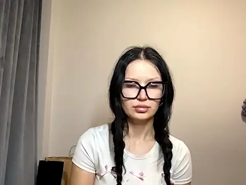 Snapshot of JoanGold chatting on March 24, 7:30 pm JoanGold online show from March 24, 7:30 pm