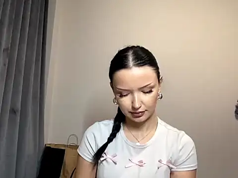 Snapshot of JoanGold chatting on March 27, 7:13 pm JoanGold online show from March 27, 7:13 pm