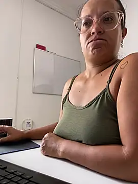 Adhara Diaz online show from February 11, 3:28 pm