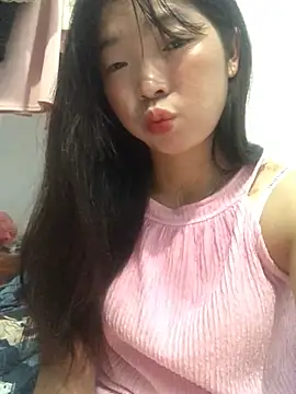 cuty lusy online show from June 5, 11:54 pm