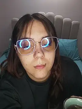 its lauu  online show from March 4, 3:56 am