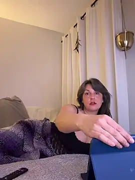 mshunny online show from February 11, 4:17 am