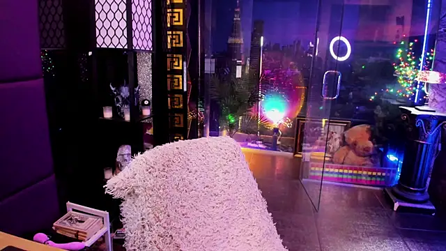 Snapshot of sunn_ooo chatting on May 15, 7:15 am sunn ooo online show from May 15, 7:15 am