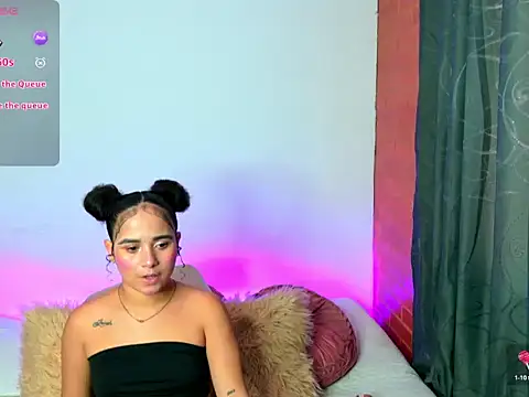 Snapshot of _zara_rosse chatting on March 23, 10:14 pm zara rosse online show from March 23, 10:14 pm