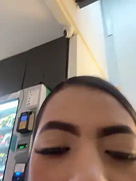 Snapshot of Aurea_Silk chatting on March 12, 8:59 pm Aurea Silk online show from March 12, 8:59 pm