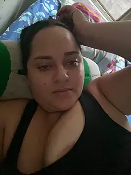 branda01 online show from February 12, 8:37 pm