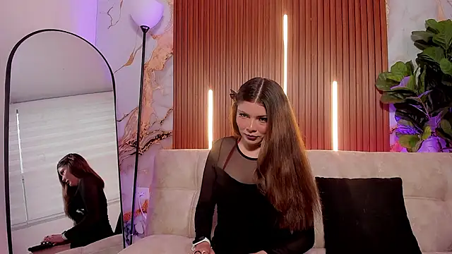 Scarlett Raven  online show from February 9, 3:05 pm