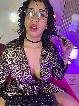 Woo isDaphne online show from July 26, 12:19 am