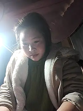 Yiyoongg online show from March 7, 3:03 am