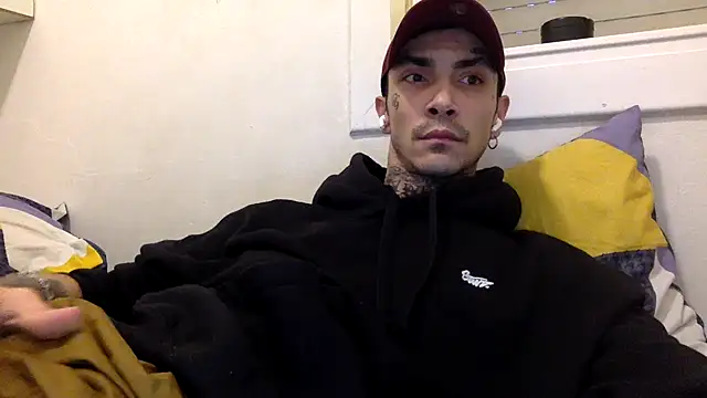 Fferrari94 online show from February 8, 7:34 am