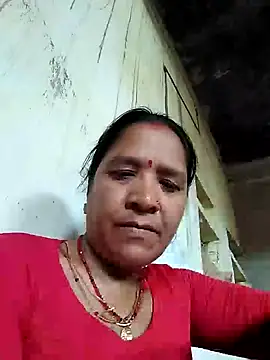 Snapshot of Loomaraj chatting on June 14, 2:24 am Loomaraj online show from June 14, 2:24 am
