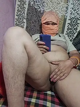 Seductive pooja online show from March 20, 6:02 pm