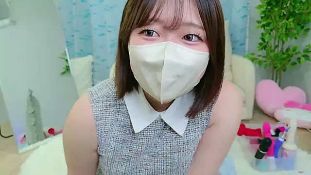 Saki chanF online show from May 29, 5:27 am