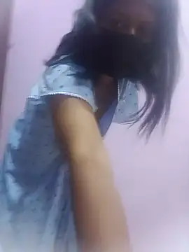 Malee S online show from June 15, 4:47 am