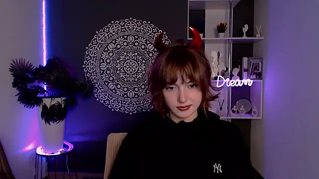 EchoScribe online show from February 12, 1:55 am