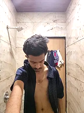 Sam03s online show from February 25, 7:45 pm