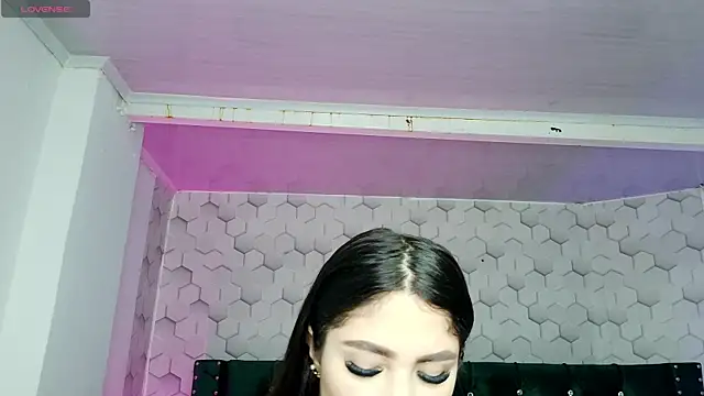 babyy nicols m online show from April 27, 4:49 pm
