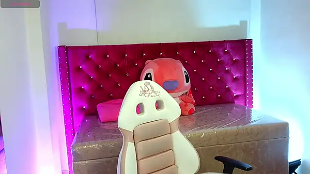 babyy nicols m online show from May 1, 10:42 am