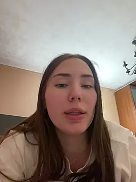 Snapshot of Arielle_Vade chatting on March 22, 6:44 pm Arielle Vade online show from March 22, 6:44 pm