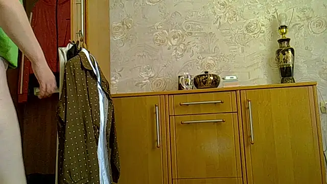CurvyWild Lady30 online show from June 11, 9:51 am