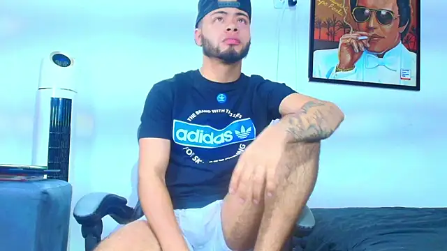 Xanderstone00 online show from March 5, 4:41 am