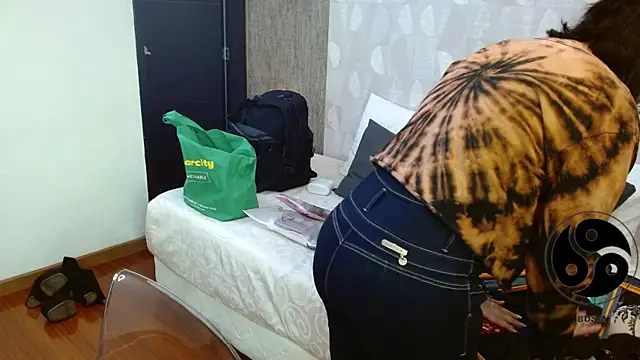 Snapshot of lincebdsm chatting on November 29, 3:04 pm lincebdsm online show from November 29, 3:04 pm