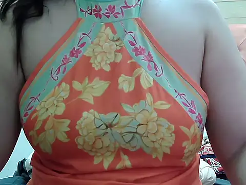 Sexybabe42 online show from May 17, 9:22 pm