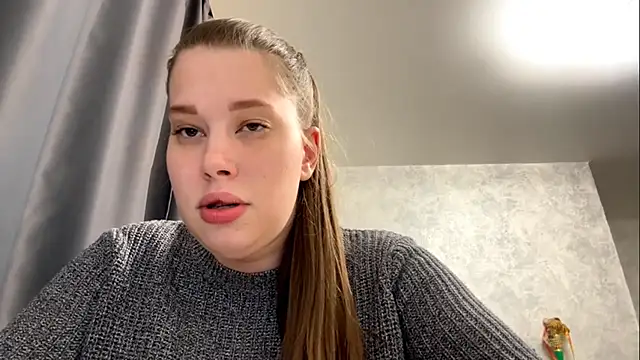 Lunexia Kysstoria online show from February 12, 3:18 pm