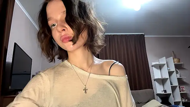 softyuno online show from February 10, 7:40 pm