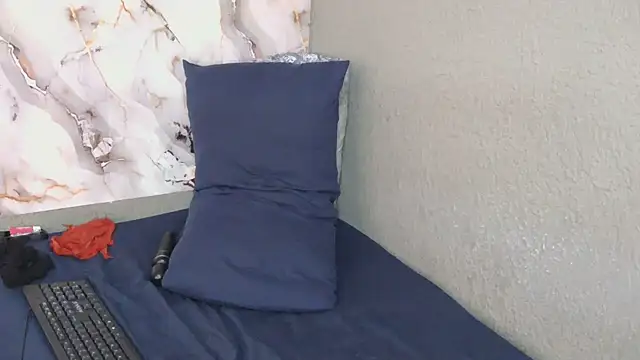 HornyBlackSlut online show from June 13, 10:02 am