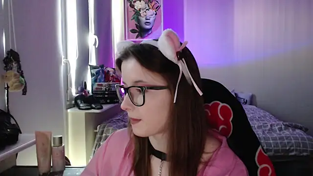Snapshot of LunaXcherry chatting on April 27, 4:38 pm LunaXcherry online show from April 27, 4:38 pm