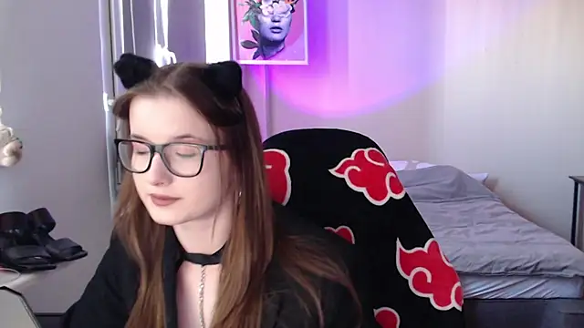 Snapshot of LunaXcherry chatting on May 27, 4:37 pm LunaXcherry online show from May 27, 4:37 pm